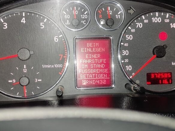 1998 Audi A6 II (C5), синий, 600000 рублей - вид 11