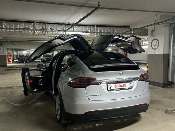 2016 Tesla Model X P90D I, серый, 3400000 рублей - вид 10