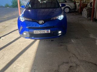 2018 Toyota C-HR I, синий, 2200000 рублей, вид 1