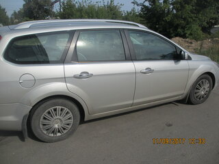 2010 Ford Focus II Рестайлинг, серый, 580000 рублей, вид 4