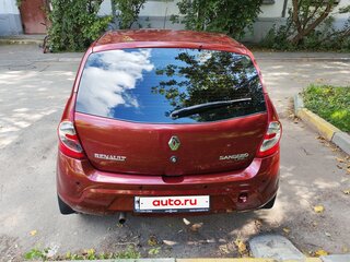 2011 Renault Sandero I, красный, 680000 рублей, вид 5
