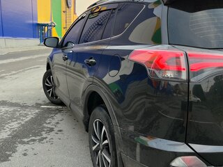 2015 Toyota RAV4 IV (XA40) Рестайлинг, чёрный, 2050000 рублей, вид 3