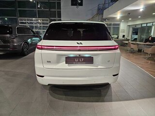 2026 Li Auto (Lixiang) L7 52.3 kWh I Рестайлинг, белый, 10690000 рублей, вид 5