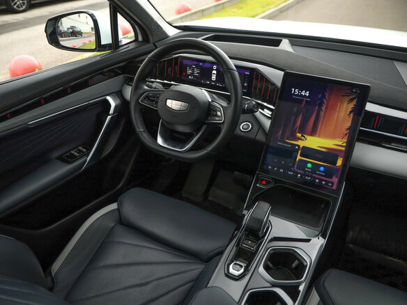 2024 Geely Atlas II, белый - вид 9