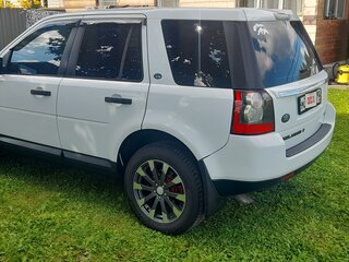 2012 Land Rover Freelander II Рестайлинг, белый, 2000000 рублей, вид 4