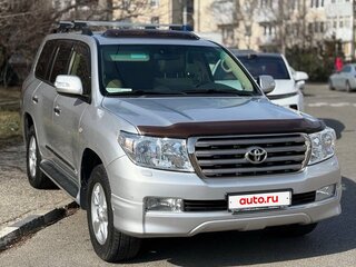 2010 Toyota Land Cruiser 200 Series, серебристый, 4000000 рублей, вид 1