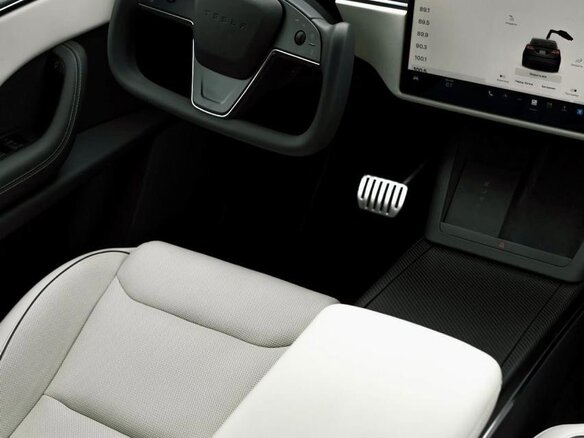 2022 Tesla Model X Plaid I Рестайлинг, чёрный, 11500000 рублей - вид 8