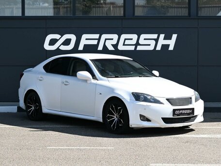 Lexus IS II