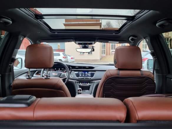 2020 Cadillac XT5 I Рестайлинг, белый, 4500000 рублей - вид 6