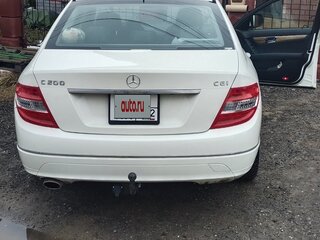 2008 Mercedes-Benz C-Класс 200 III (W204), белый, 1450000 рублей, вид 3