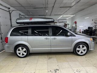 2015 Dodge Caravan Grand V, серый, 2100000 рублей, вид 3