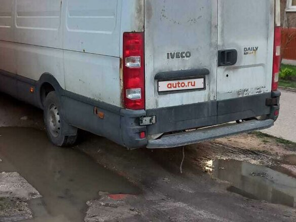 2006 Iveco Daily, белый, 550000 рублей - вид 1