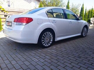 2009 Subaru Legacy V, белый, 1124000 рублей, вид 4