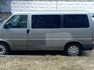 1999 Volkswagen Caravelle, серый, 1700000 рублей, вид 3