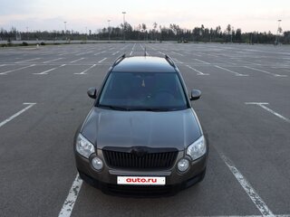 2012 Skoda Yeti I, коричневый, 1050000 рублей, вид 4