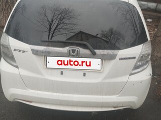 2013 Honda Fit II, белый, 750000 рублей, вид 2