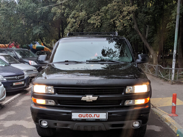 2002 Chevrolet Tahoe II, чёрный