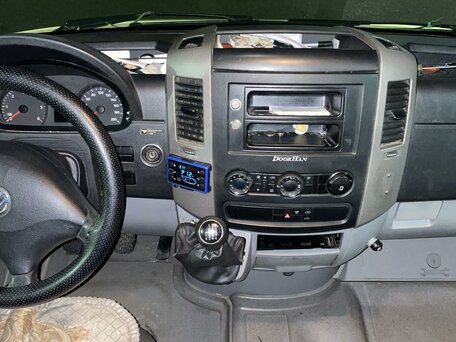 2011 Volkswagen Crafter, бежевый, 990000 рублей, вид 4