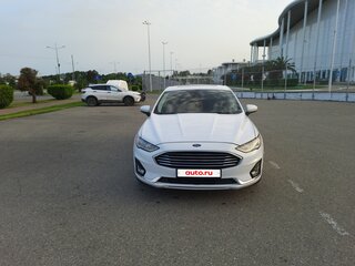 2020 Ford Fusion (North America) II Рестайлинг, белый, 1250000 рублей, вид 3