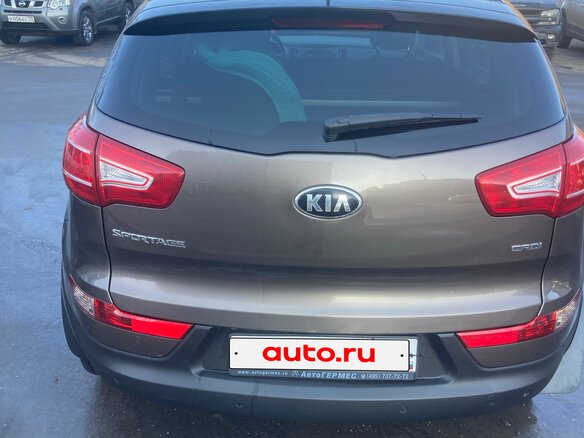 2013 Kia Sportage III, коричневый, 1250000 рублей - вид 2