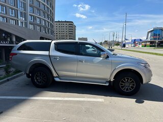 2017 Mitsubishi L200 V, серебристый, 2250000 рублей, вид 4