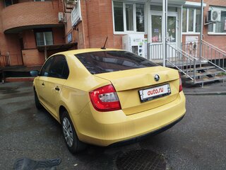 2017 Skoda Rapid I, жёлтый, 760000 рублей, вид 4