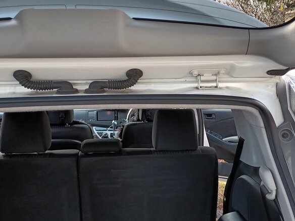 2012 Toyota ISis I Рестайлинг, белый, 1450000 рублей - вид 11