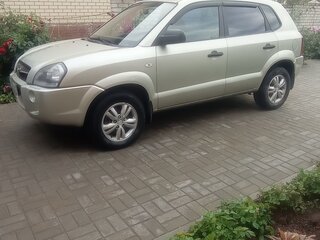 2008 Hyundai Tucson I, серебристый, 650000 рублей, вид 4