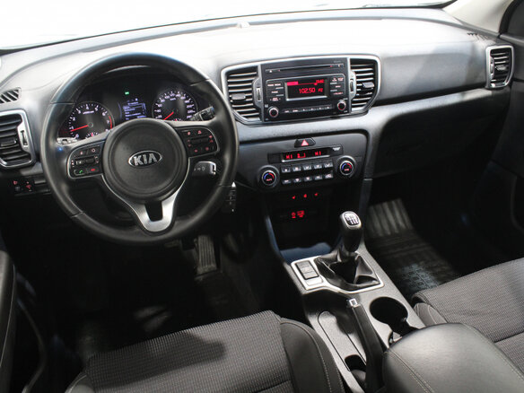 2017 Kia Sportage IV, белый - вид 16