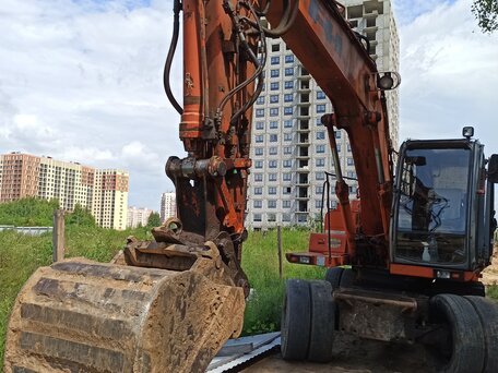 2003 Fiat-Hitachi Колёсные, красный, 2300000 рублей, вид 3