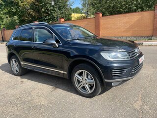 2016 Volkswagen Touareg II Рестайлинг, синий, 3250000 рублей, вид 2