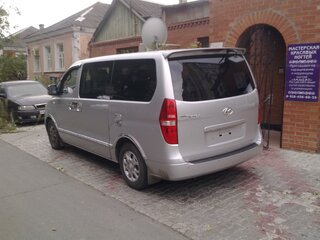 2008 Hyundai Grand Starex I, серебристый, 1400000 рублей, вид 4