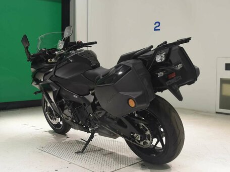 2022 Suzuki GSX-S 1000 GT, чёрный, 1650000 рублей, вид 3