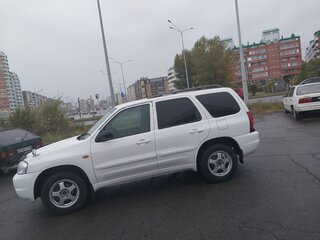 2001 Mazda Tribute I, белый, 699000 рублей, вид 4