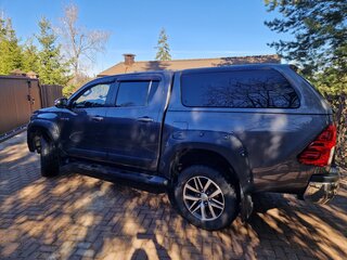2016 Toyota Hilux VIII, серый, 5300000 рублей, вид 3