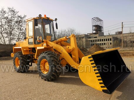 2007 Амкодор 333, жёлтый, 3350000 рублей, вид 2