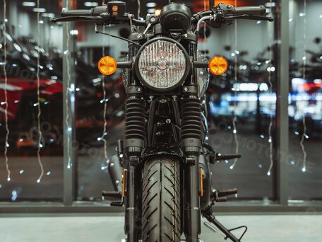 2025 Royal Enfield Hunter, серебристый, 432000 рублей, вид 4