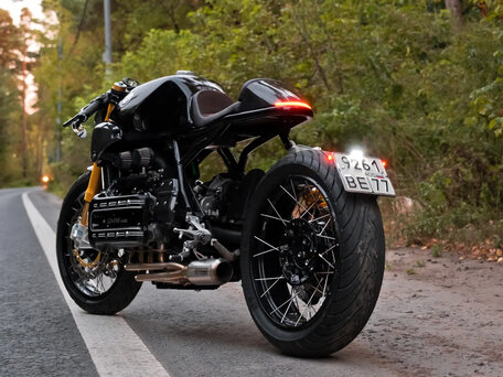 1995 BMW K 1100 RS, чёрный, 3000000 рублей, вид 2