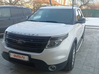 2012 Ford Explorer V, белый, 1950000 рублей, вид 4