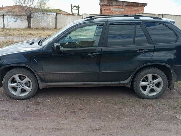 2003 BMW X5 3.0i I (E53), чёрный, 850000 рублей - вид 3
