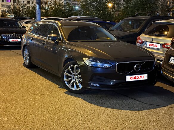 2019 Volvo V90 II, серый, 3300000 рублей - вид 2