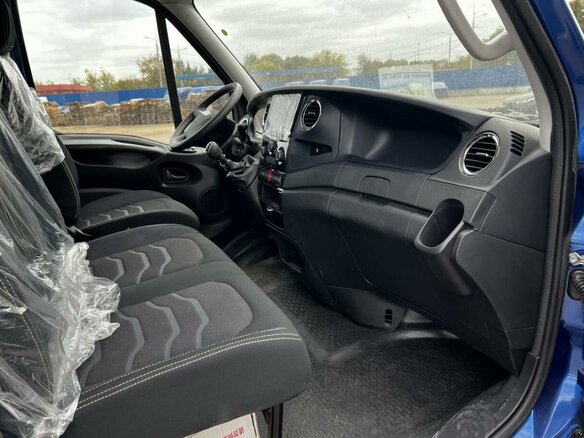 2024 Iveco Daily, синий, 4590000 рублей - вид 11