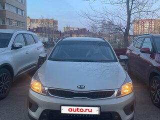 2018 Kia Rio X-Line IV, бежевый, 1300000 рублей, вид 1
