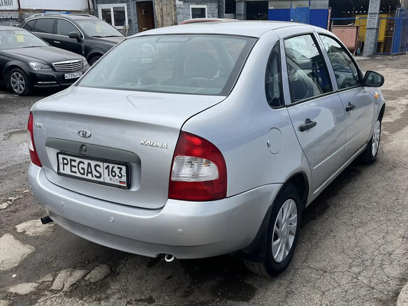 2010 Lada (ВАЗ) Kalina I, серебристый, 265000 рублей - вид 3