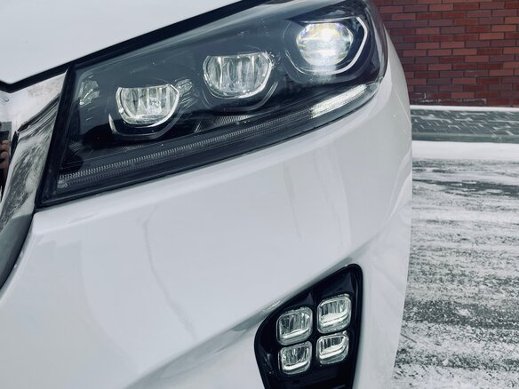 2017 Kia Sorento III Prime Рестайлинг, белый, 2950000 рублей - вид 14