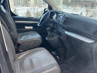 2018 Peugeot Traveller I, серый, 2600000 рублей, вид 3