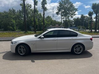 2015 BMW 5 серии 528i xDrive VI (F10/F11/F07) Рестайлинг, белый, 2334000 рублей, вид 5