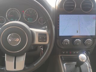 2011 Jeep Compass I Рестайлинг, серый, 1100000 рублей, вид 4