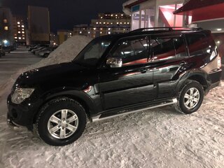 2013 Mitsubishi Pajero IV Рестайлинг 1, чёрный, 2600000 рублей, вид 5