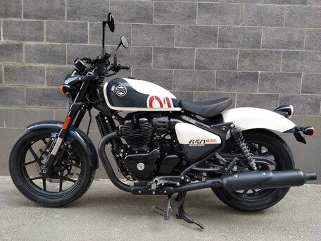 2026 Royal Enfield Shotgun, белый, 741000 рублей, вид 2